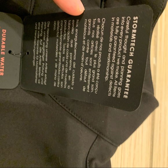 🆕 Storm Tech Jacket - Picture 5 of 6